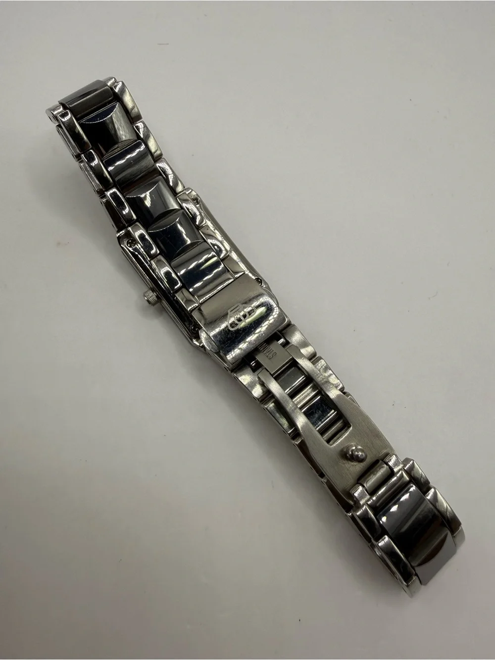 Tian Wang Sapphire Crystal Women's Watch (Needs Battery) Silver Band Charcoal